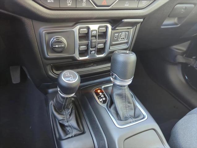 2026 Jeep Gladiator Sport
