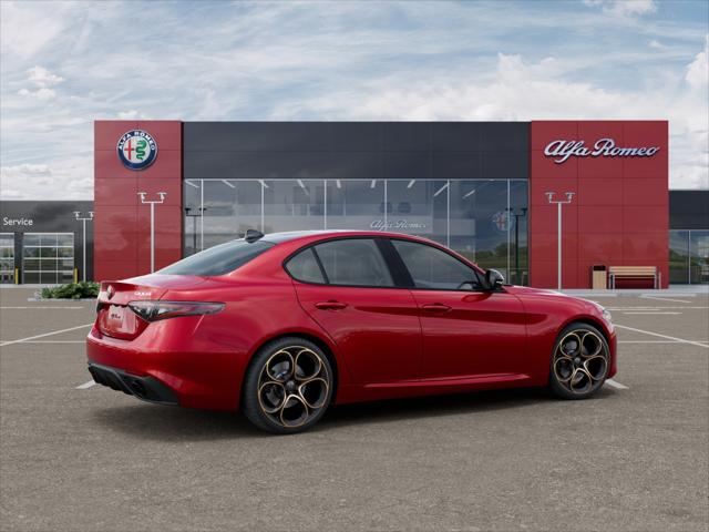 2025 Alfa Romeo Giulia GIULIA INTENSA AWD