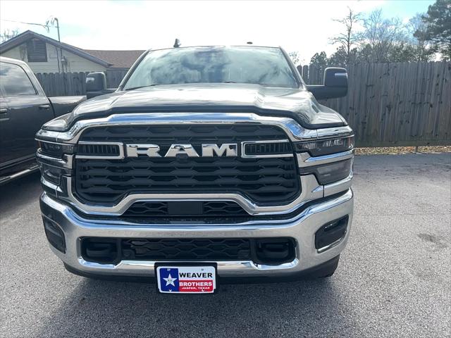 2026 RAM Ram 2500 RAM 2500 TRADESMAN CREW CAB 4X4 64 BOX 2026 RAM Ram 2500 RAM 2500 TRADESMAN CREW CAB 4X4 64 BOX