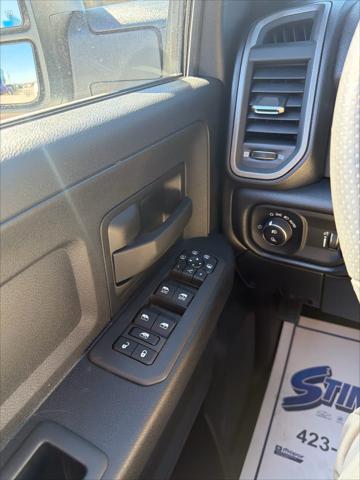 2026 Ram 2500 Black Express Crew Cab 4x4 6'4" Box