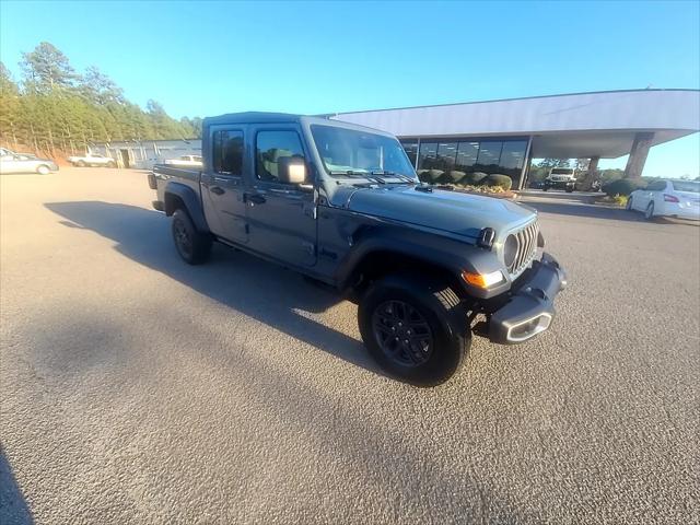 2026 Jeep Gladiator GLADIATOR SPORT S 4X4