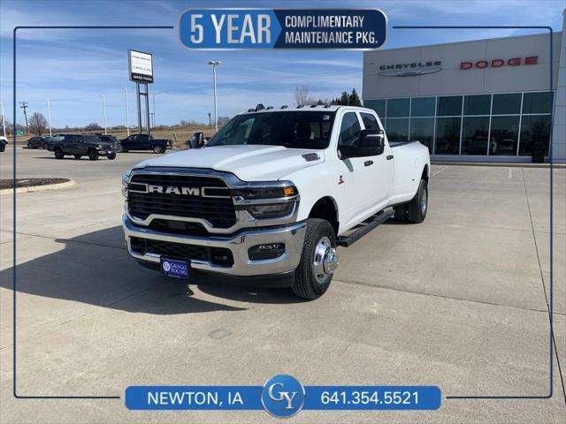 2026 RAM Ram 3500 RAM 3500 TRADESMAN CREW CAB 4X4 8 BOX
