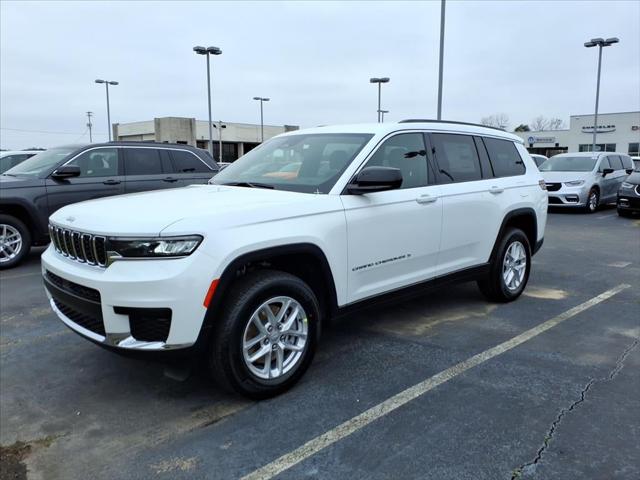 2025 Jeep Grand Cherokee GRAND CHEROKEE L LAREDO 4X4