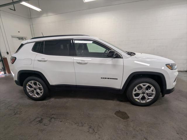 2026 Jeep Compass COMPASS LATITUDE 4X4