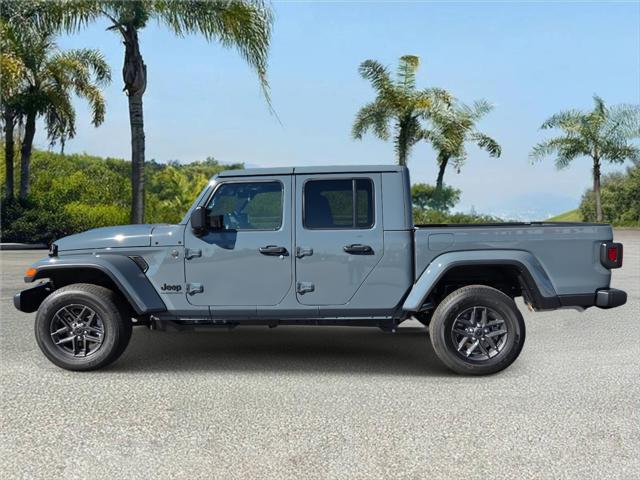 2026 Jeep Gladiator GLADIATOR SPORT S 4X4