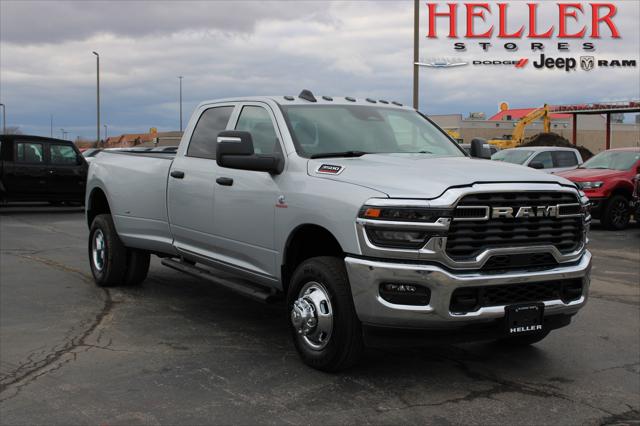 2026 RAM Ram 3500 RAM 3500 TRADESMAN CREW CAB 4X4 8 BOX