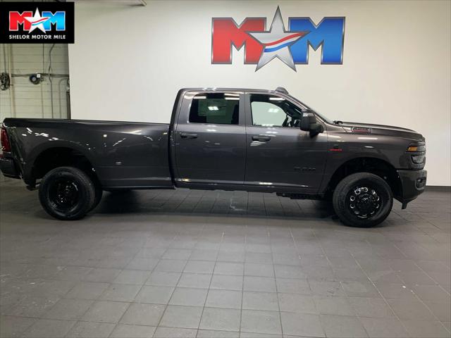 2026 RAM Ram 3500 RAM 3500 BIG HORN CREW CAB 4X4 8 BOX