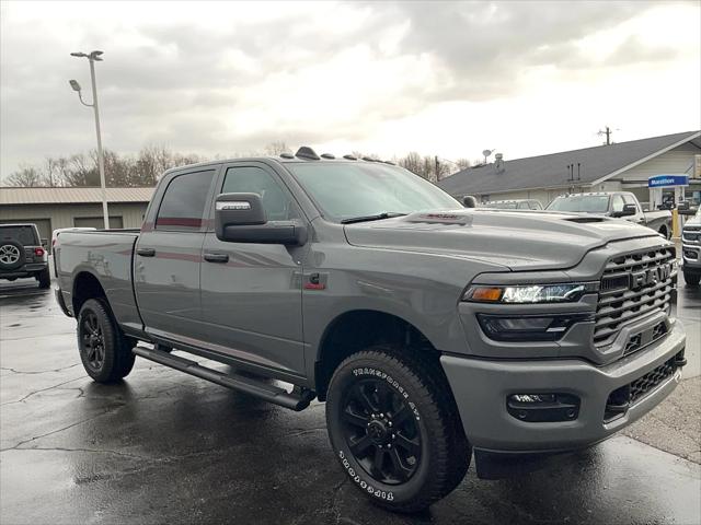 2026 RAM Ram 2500 RAM 2500 BLACK EXPRESS CREW CAB 4X4 64 BOX