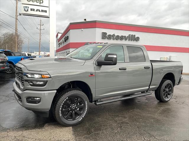 2026 RAM Ram 2500 RAM 2500 BLACK EXPRESS CREW CAB 4X4 64 BOX