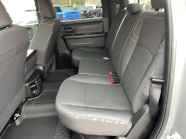 2026 Ram 2500 Black Express Crew Cab 4x4 6'4" Box