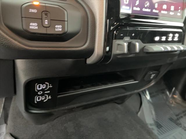 2026 Ram 2500 Black Express Crew Cab 4x4 6'4" Box