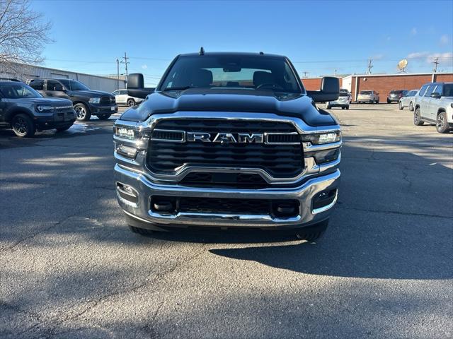 2026 RAM Ram 2500 RAM 2500 TRADESMAN CREW CAB 4X4 64 BOX
