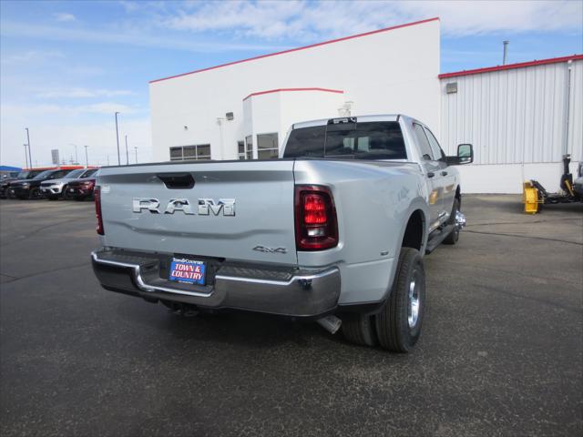 2026 RAM Ram 3500 RAM 3500 TRADESMAN CREW CAB 4X4 8 BOX