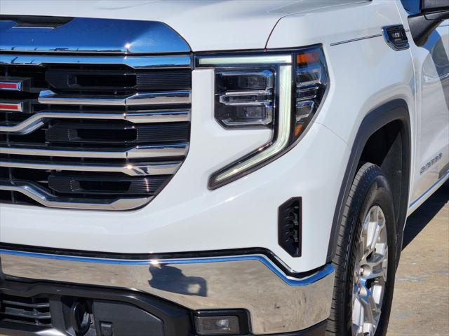 2022 GMC Sierra 1500 2WD Crew Cab Short Box SLT