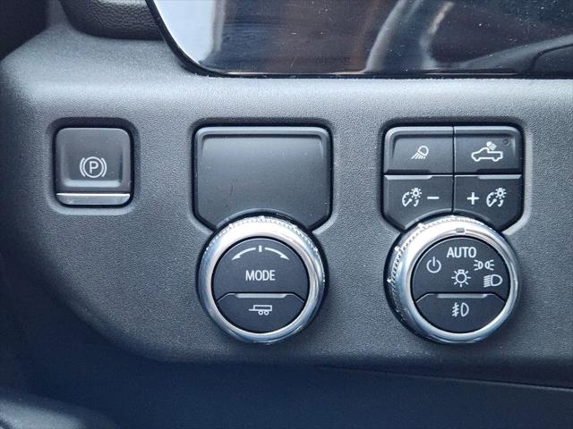 2022 GMC Sierra 1500 2WD Crew Cab Short Box SLT