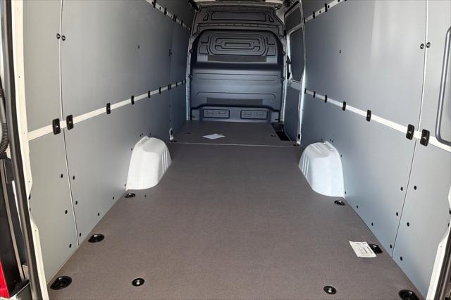 2026 Mercedes-Benz Sprinter Cargo Van Standard Roof 4-Cyl Diesel HO
