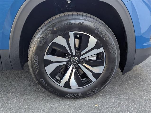 2026 Volkswagen Atlas Cross Sport 2.0T SE