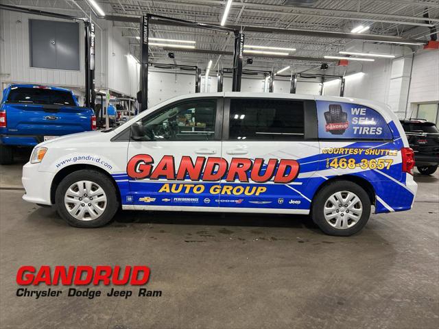 2016 Dodge Grand Caravan SE 2016 Dodge Grand Caravan SE