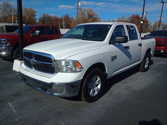 2019 RAM 1500 Classic Tradesman Crew Cab 4x4 57 Box 2019 RAM 1500 Classic Tradesman Crew Cab 4x4 57 Box