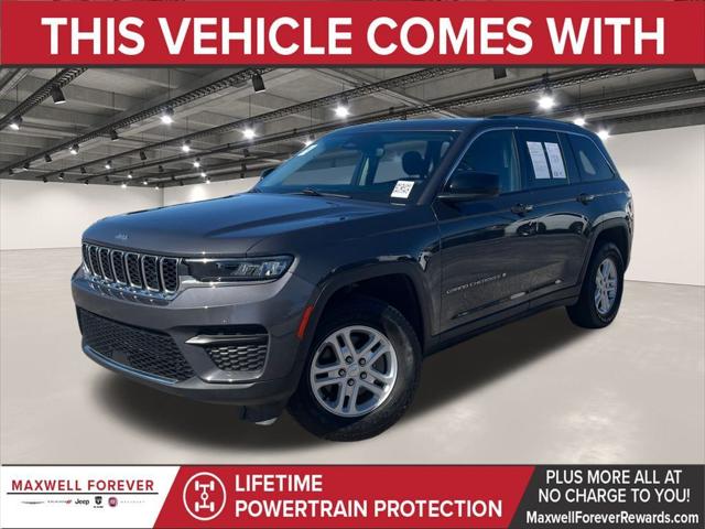 2023 Jeep Grand Cherokee Laredo 4x4