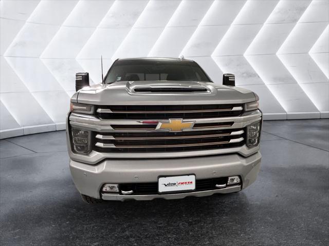2020 Chevrolet Silverado 3500HD 4WD Crew Cab Standard Bed High Country 2020 Chevrolet Silverado 3500HD 4WD Crew Cab Standard Bed High Country