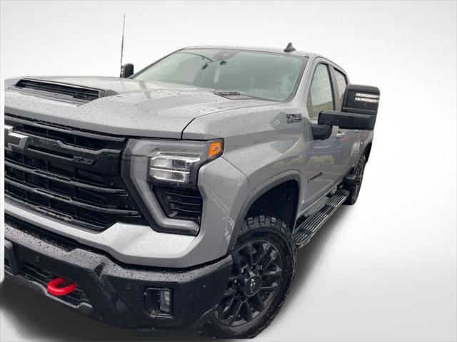 2025 Chevrolet Silverado 2500HD 4WD Crew Cab Standard Bed LT