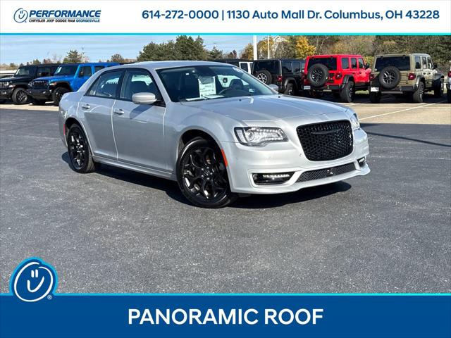 2023 Chrysler 300 Touring-L AWD 2023 Chrysler 300 Touring-L AWD