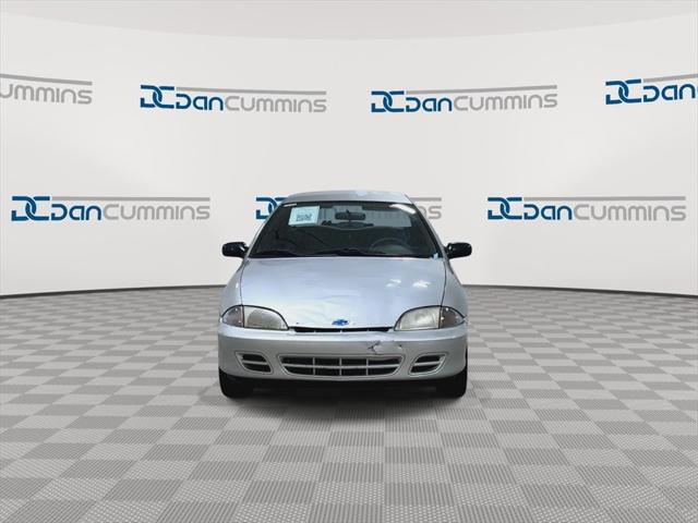 2001 Chevrolet Cavalier Base