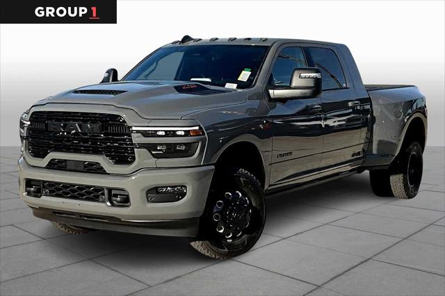2026 RAM Ram 3500 RAM 3500 LARAMIE MEGA CAB 4X4 64 BOX 2026 RAM Ram 3500 RAM 3500 LARAMIE MEGA CAB 4X4 64 BOX