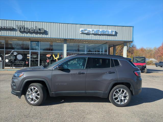 2024 Jeep Compass Latitude Lux FWD 2024 Jeep Compass Latitude Lux FWD