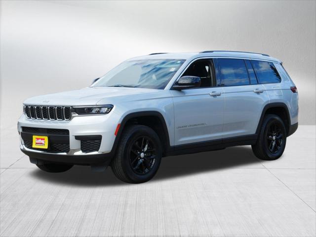 2023 Jeep Grand Cherokee L Laredo 4x4