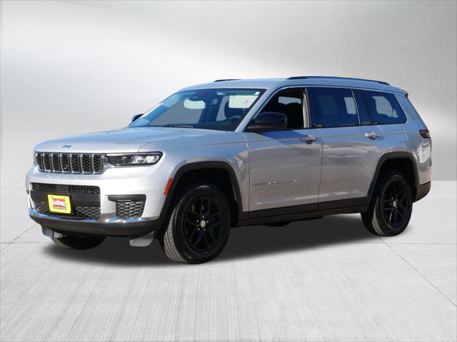 2023 Jeep Grand Cherokee L Laredo 4x4 2023 Jeep Grand Cherokee L Laredo 4x4