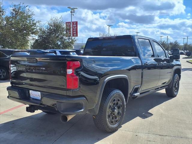 2022 Chevrolet Silverado 2500HD 4WD Crew Cab Standard Bed LTZ