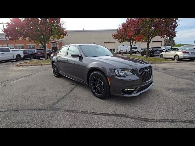 2021 Chrysler 300 Touring L AWD 2021 Chrysler 300 Touring L AWD