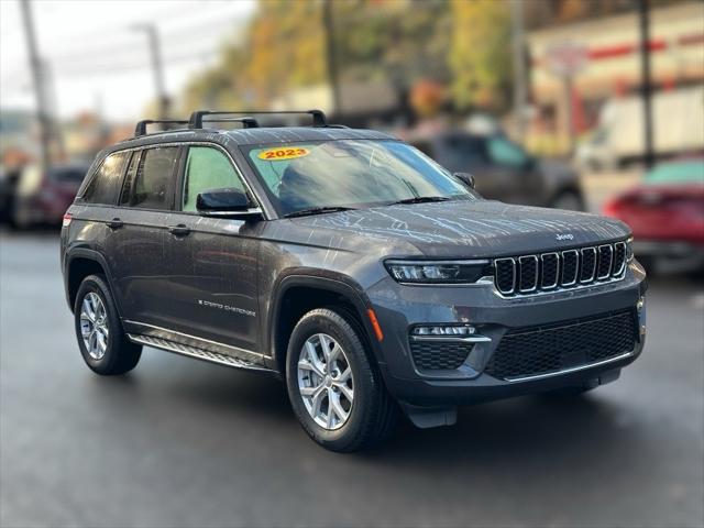 2023 Jeep Grand Cherokee Limited 4x4 2023 Jeep Grand Cherokee Limited 4x4