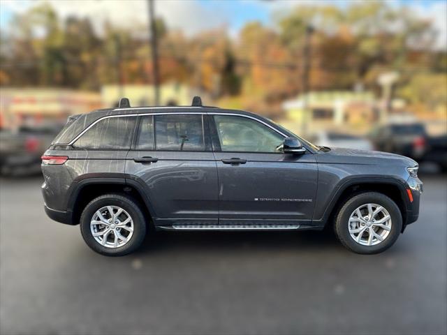 2023 Jeep Grand Cherokee Limited 4x4 2023 Jeep Grand Cherokee Limited 4x4