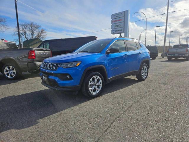 2025 Jeep Compass Latitude 4x4 2025 Jeep Compass Latitude 4x4
