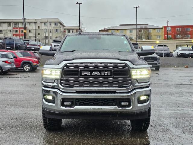 2020 RAM 3500 Limited Crew Cab 4x4 8 Box