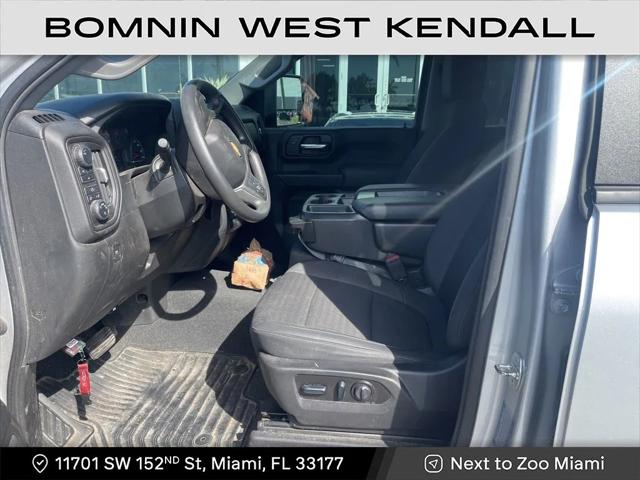 2022 Chevrolet Silverado 2500HD 4WD Crew Cab Standard Bed Custom