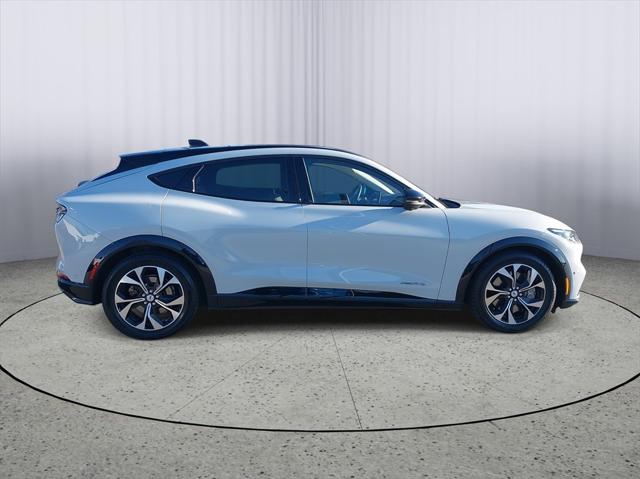 2022 Ford Mustang Mach-E Premium 2022 Ford Mustang Mach-E Premium