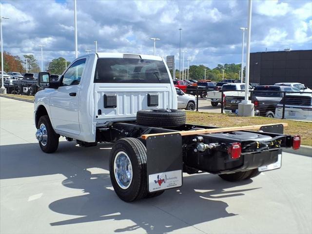 2026 RAM Ram 3500 Chassis Cab RAM 3500 TRADESMAN CHASSIS REGULAR CAB 4X4 60 CA