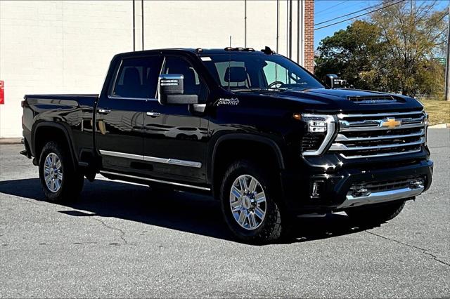 2024 Chevrolet Silverado 2500HD 4WD Crew Cab Standard Bed High Country 2024 Chevrolet Silverado 2500HD 4WD Crew Cab Standard Bed High Country