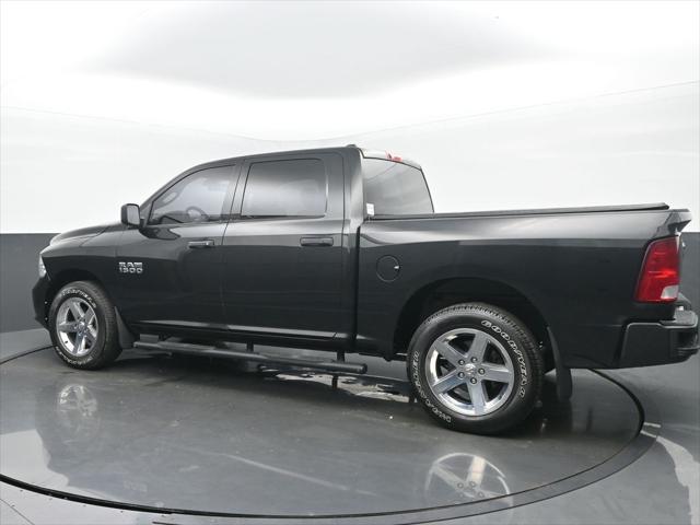 2017 RAM 1500 Express Crew Cab 4x4 57 Box 2017 RAM 1500 Express Crew Cab 4x4 57 Box