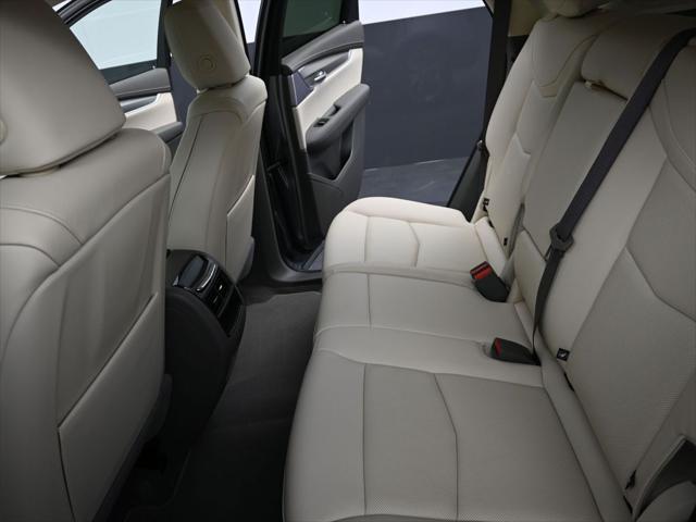 2026 Cadillac XT5 Premium Luxury FWD