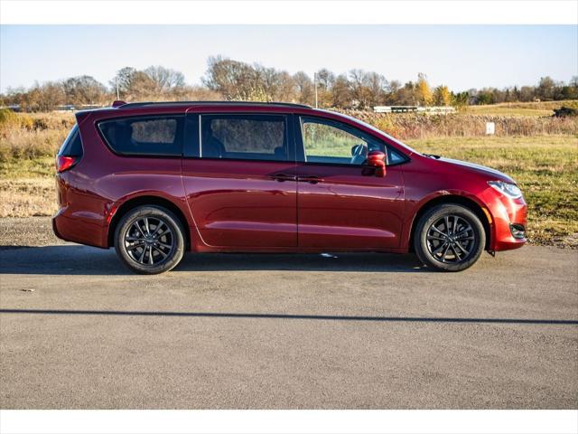 2020 Chrysler Pacifica AWD Launch Edition 2020 Chrysler Pacifica AWD Launch Edition