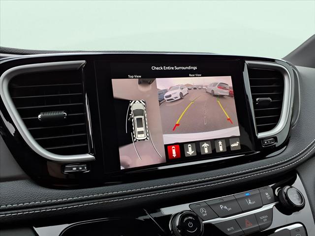 2026 Chrysler Pacifica Select AWD