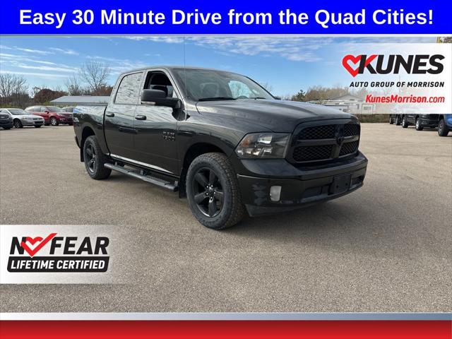 2018 RAM 1500 Big Horn Crew Cab 4x4 57 Box 2018 RAM 1500 Big Horn Crew Cab 4x4 57 Box