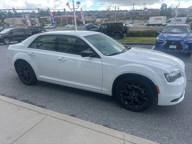 2022 Chrysler 300 Touring AWD
