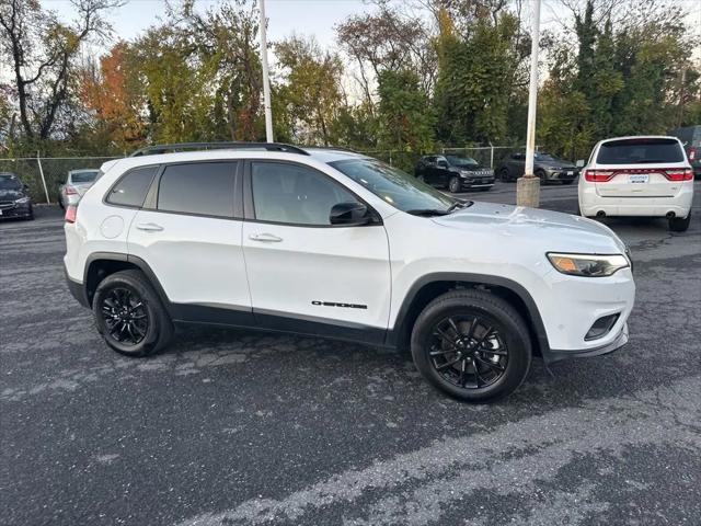 2023 Jeep Cherokee Altitude Lux 4x4