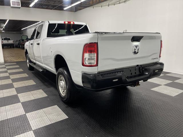 2022 RAM 2500 Tradesman Crew Cab 4x4 8 Box 2022 RAM 2500 Tradesman Crew Cab 4x4 8 Box